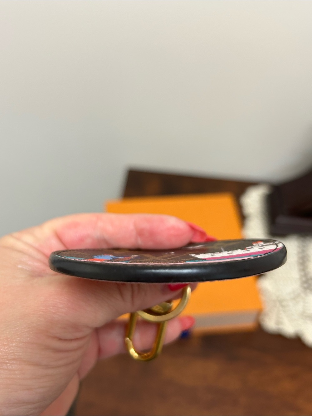 Louis Vuitton limited edition 2016 Transatlantic themed key chain and bag charm. - Picture 8 of 9